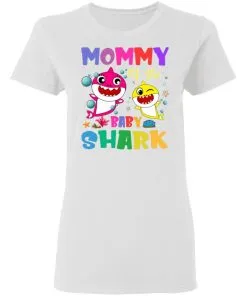 Family Mommy Of The Baby Shark Women's T-Shirt